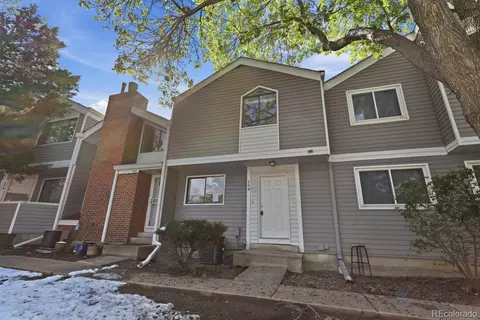 20 S Nome St #B, Aurora, CO 80012