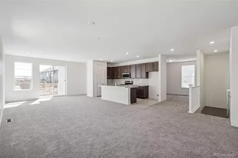 9314 Biscay St, Commerce City, CO 80022 photo 4