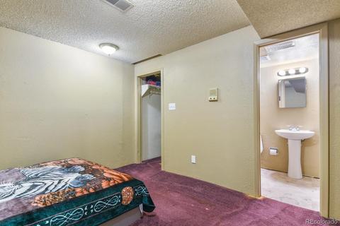 12214 E Berkeley Pl, Denver, CO 80239 photo 22