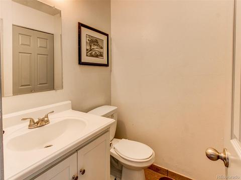 15717 E 13th Pl, Aurora, CO 80011 photo 6