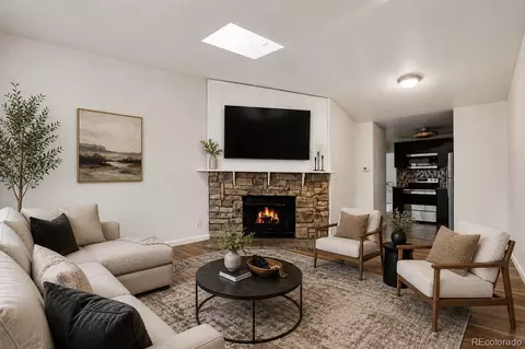 91 S Sable Blvd, Aurora, CO 80012