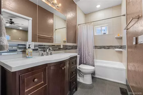 Bath - 461 Hitchrack Rd, Bailey, CO 80421 photo 1 of 3