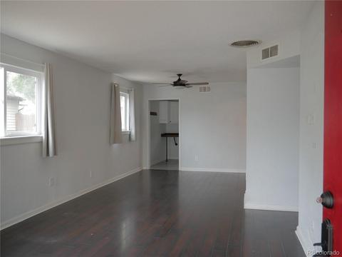 939 Wheeling St, Aurora, CO 80011 photo 10