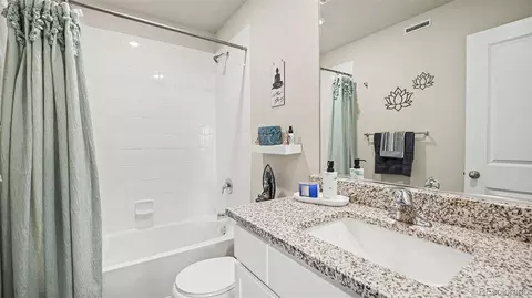 Bath - 7332 E Big Thompson Cir, Frederick, CO 80530 photo 2 of 3