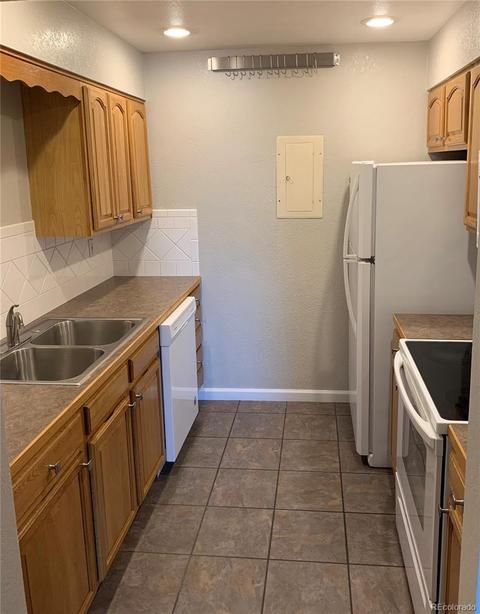 14228 E 1st Dr #C06, Aurora, CO 80011 photo 6