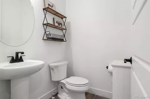 Bath - 20708 E 49th Dr, Denver, CO 80249 photo 1 of 3