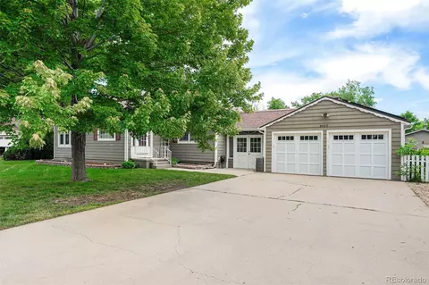8525 Grandview Ave, Arvada, CO 80002
