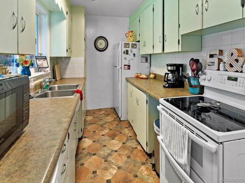 4251 E Dickenson Pl, Denver, CO 80222 photo 13
