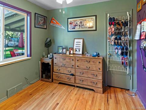 4251 E Dickenson Pl, Denver, CO 80222 photo 17