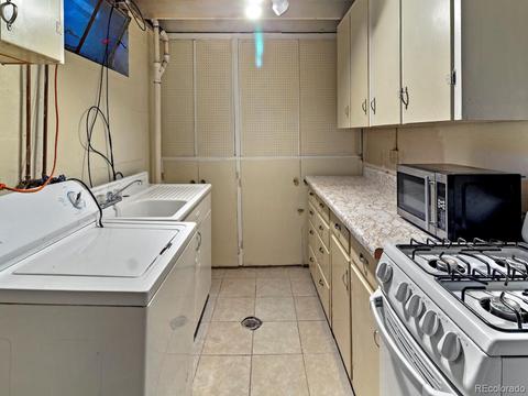 4251 E Dickenson Pl, Denver, CO 80222 photo 27