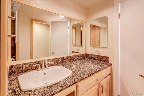 Bath - 6482 S Valley Dr, Morrison, CO 80465 photo 2 of 3