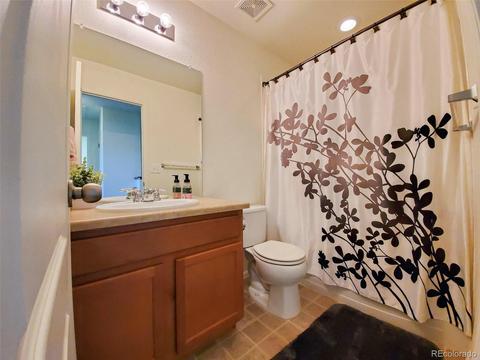 25871 E 3rd Pl, Aurora, CO 80018 photo 16