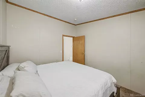 4211 E 100th Ave, Thornton, CO 80229 photo 17