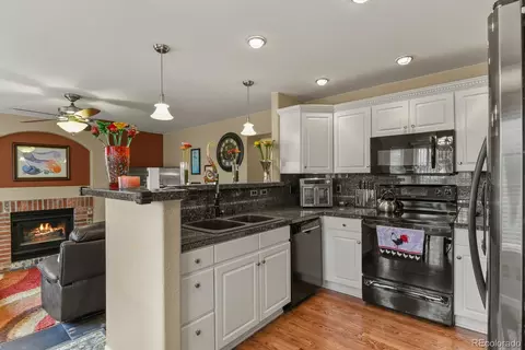 18291 E Caspian Pl, Aurora, CO 80013 photo 7