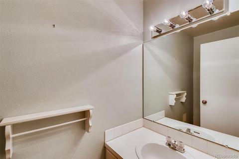 7322 E Princeton Ave, Denver, CO 80237 photo 8