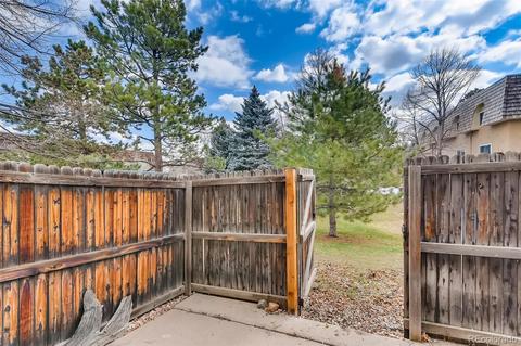 7322 E Princeton Ave, Denver, CO 80237 photo 16