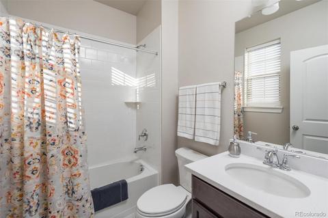 8842 E 47th Ave, Denver, CO 80238 photo 30