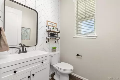 Bath - 24723 E Tennessee Pl, Aurora, CO 80018 photo 1 of 3