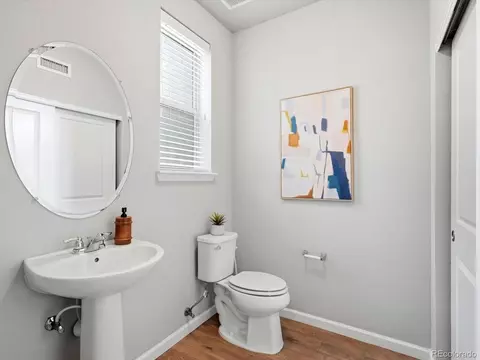 Bath - 4220 E Warren Ave #2, Denver, CO 80222 photo 4 of 4