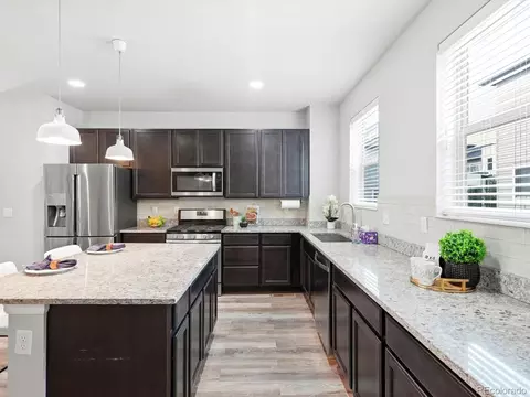 Kitchen - 4220 E Warren Ave #2, Denver, CO 80222 photo 3 of 6