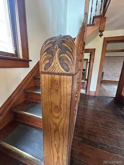 Entry Way - 531 E St, Salida, CO 81201 photo 2 of 10