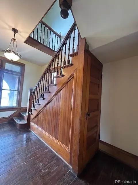 Entry Way - 531 E St, Salida, CO 81201 photo 3 of 10
