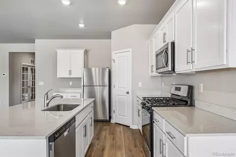 Kitchen - 968 Cascade Falls St, Severance, CO 80550 photo 1 of 3