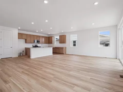 Living - 45946 Gentry Ave, Bennett, CO 80102 photo 2 of 4