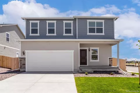 48220 Shetland Dr, Bennett, CO 80102