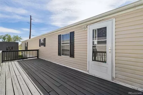 17553 E 17th Pl, Aurora, CO 80011 photo 2