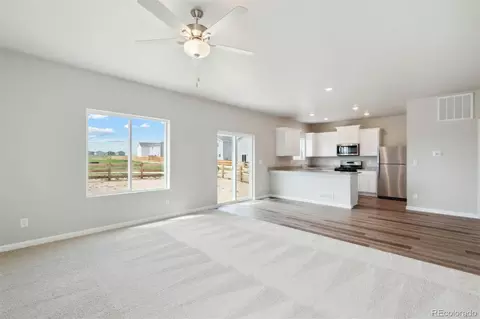 7403 E Big Thompson Cir, Frederick, CO 80530 photo 7