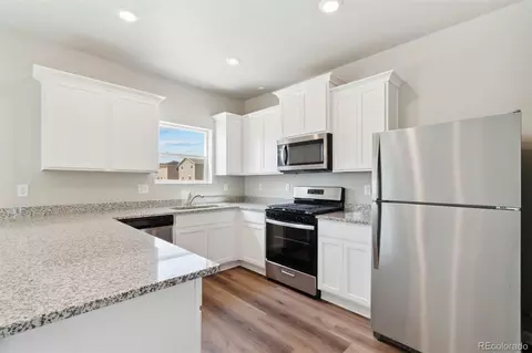 7403 E Big Thompson Cir, Frederick, CO 80530 photo 3
