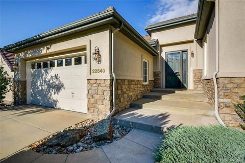 22540 E Peakview Dr, Aurora, CO 80016 photo 2