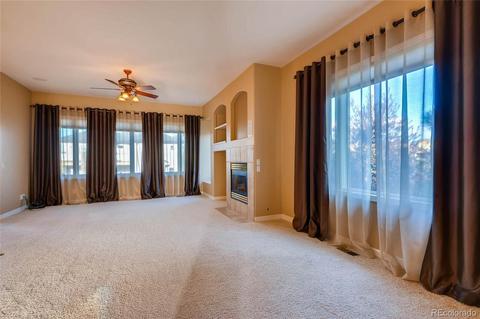 22540 E Peakview Dr, Aurora, CO 80016 photo 3