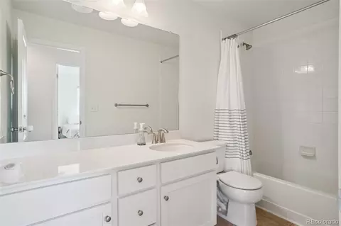 Bath - 7105 E 116th Cir, Denver, CO 80233 photo 5 of 7