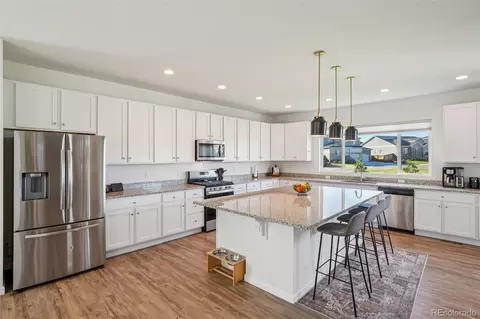 Kitchen - 7105 E 116th Cir, Denver, CO 80233 photo 4 of 6