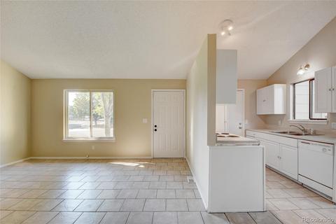 17533 E Union Dr, Aurora, CO 80015 photo 6