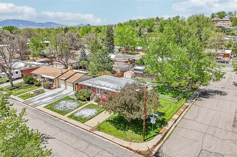 View/Area - 10209 W 68th Ave, Arvada, CO 80004 photo 3 of 5