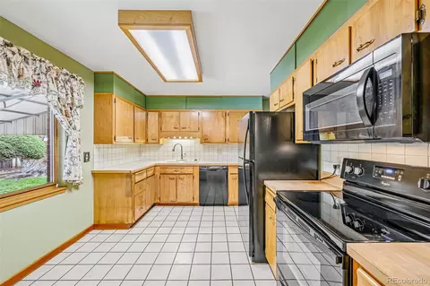 Kitchen - 10209 W 68th Ave, Arvada, CO 80004 photo 1 of 5