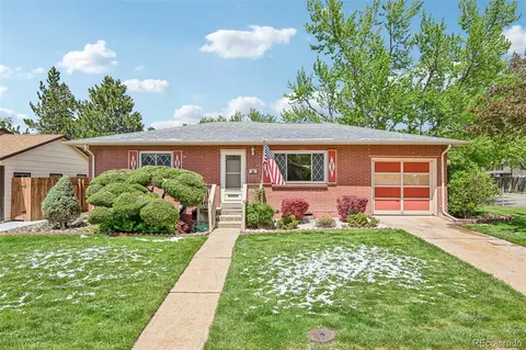 10209 W 68th Ave, Arvada, CO 80004