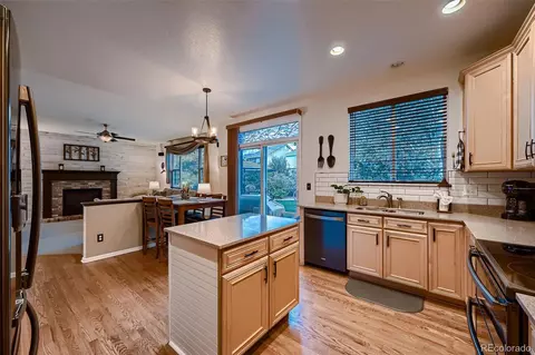 Kitchen - 17352 E Lake Ln, Aurora, CO 80016 photo 3 of 3