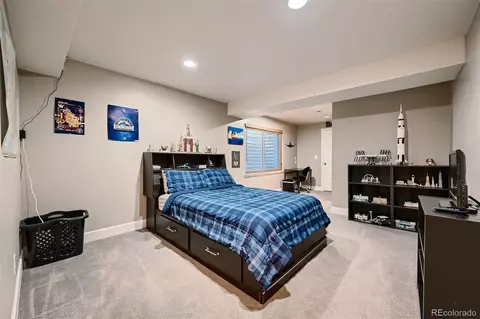 Bedroom - 17352 E Lake Ln, Aurora, CO 80016 photo 4 of 4