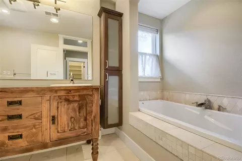 Bath - 3384 W 33rd Ave, Denver, CO 80211 photo 3 of 5