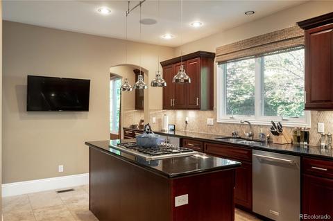8643 E Iliff Dr, Denver, CO 80231 photo 12