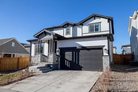 Exterior - 27827 E 8th Ave, Aurora, CO 80018 photo 11 of 11