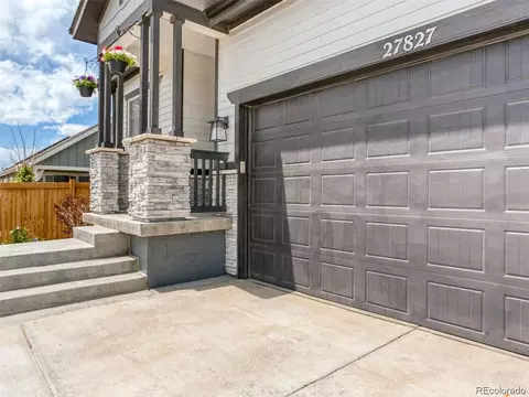 Exterior - 27827 E 8th Ave, Aurora, CO 80018 photo 4 of 11