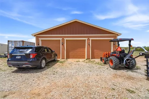 Exterior - 4080 Murr Rd, Peyton, CO 80831 photo 11 of 17