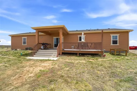 Exterior - 4080 Murr Rd, Peyton, CO 80831 photo 10 of 17