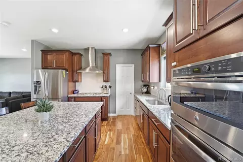 Kitchen - 4080 Murr Rd, Peyton, CO 80831 photo 3 of 7