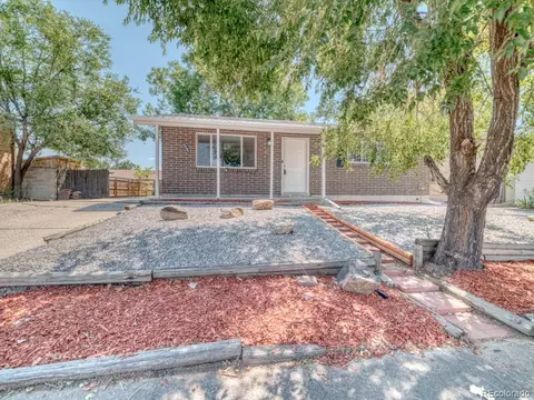 14602 Randolph Pl, Denver, CO 80239
